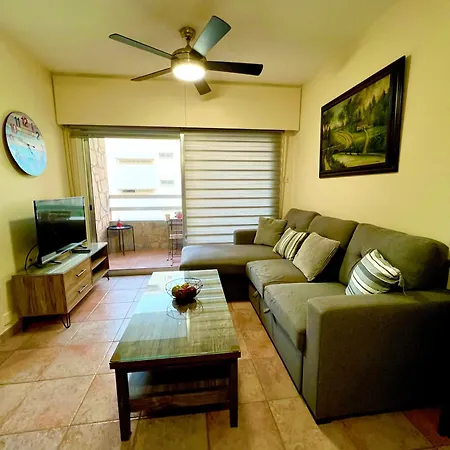 Charming Seaside Haven 1br Flat Appartement *